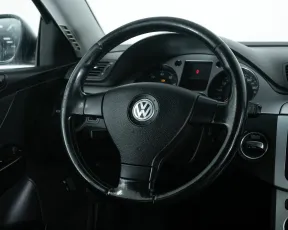 Volkswagen  16