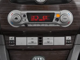 Ford  12