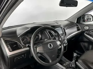 SsangYong  9