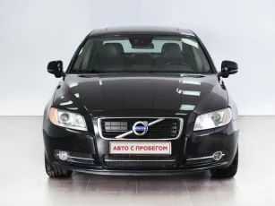 Volvo  2