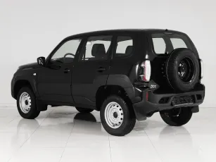 Lada (ВАЗ)  4