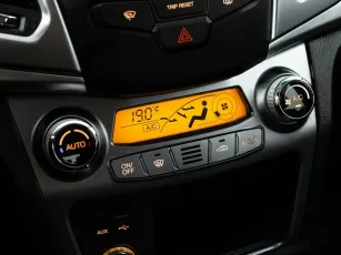 SsangYong  9