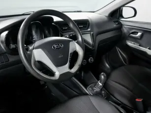 Kia  10