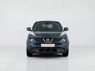 Nissan  2