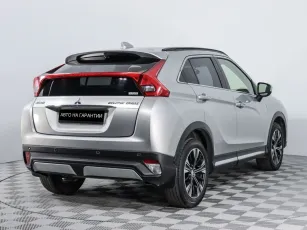 Mitsubishi  5