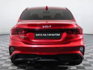 Kia  5