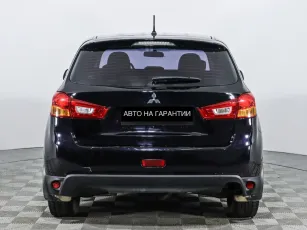 Mitsubishi  5