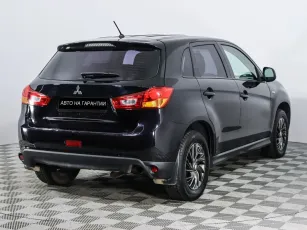 Mitsubishi  6