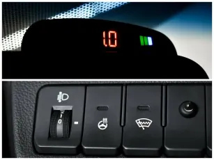 Kia  10