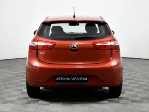 Kia  6