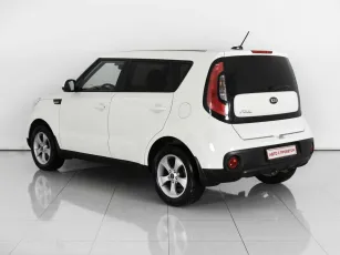 Kia  3