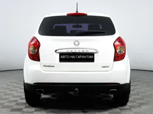 SsangYong  4
