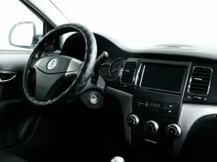 SsangYong  7