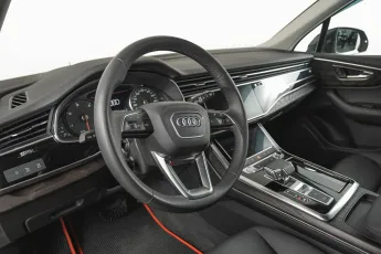Audi  6