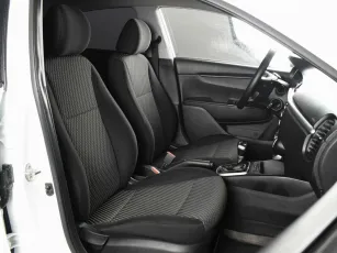 Kia  7