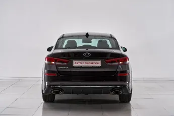 Kia  6