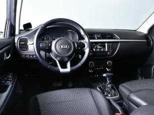 Kia  6
