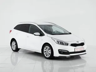 Kia  3