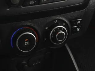 Kia  8