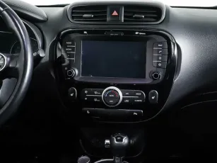Kia  13