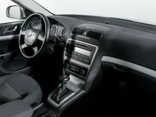 Skoda  8