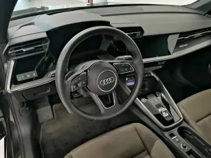 Audi  11