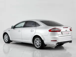 Ford  4