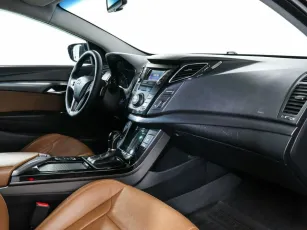 Hyundai  7