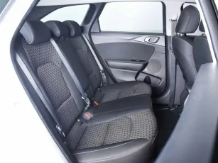 Kia  12