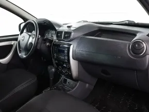 Nissan  7