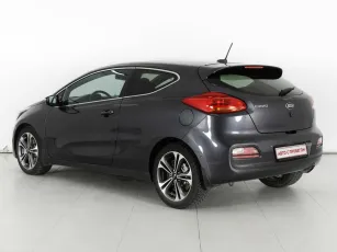 Kia  3