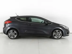 Kia  4
