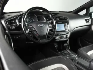 Kia  6