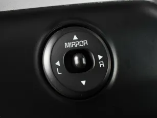Kia  9