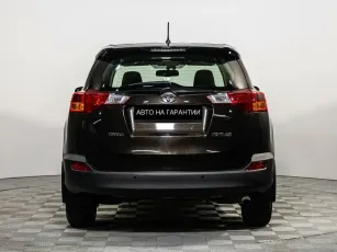 Toyota  4