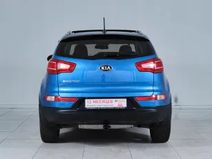 Kia  6
