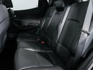 Hyundai  11