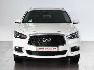 Infiniti  2