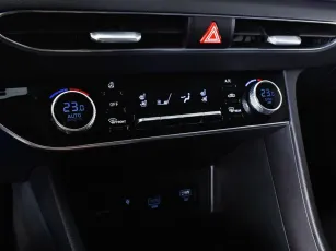 Hyundai  13