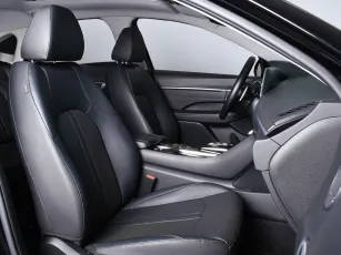 Hyundai  7