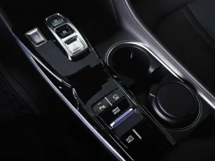 Hyundai  8