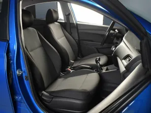 Hyundai  7