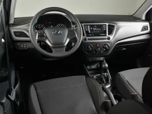 Hyundai  6