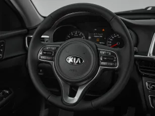 Kia  10