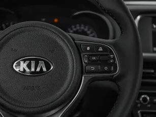 Kia  12