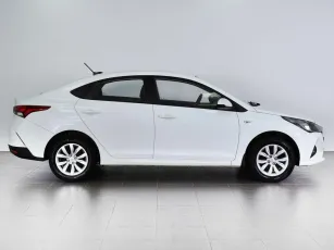 Hyundai  4
