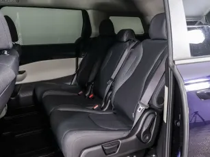 Kia  11