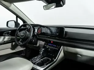 Kia  6