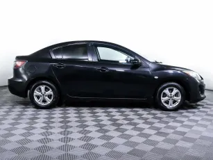Mazda  4