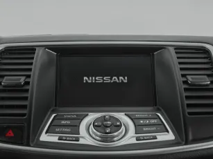 Nissan  16